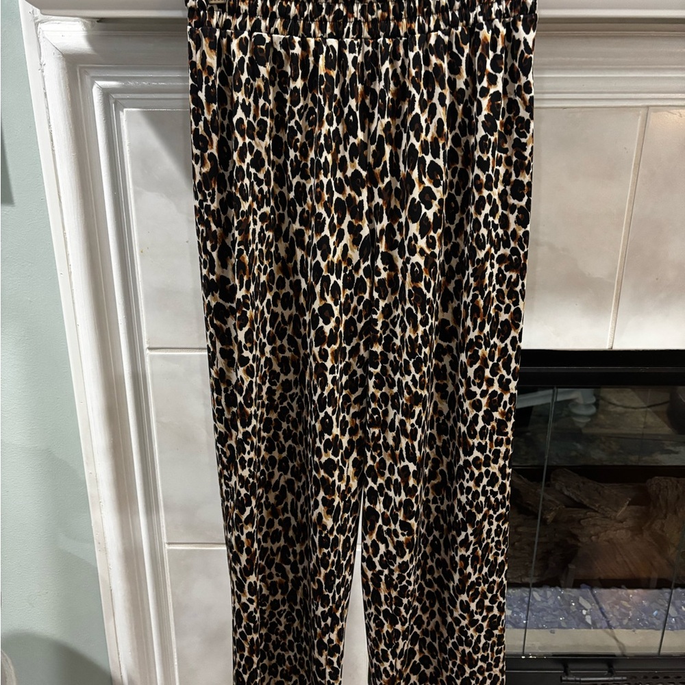 Leopard Print Women's Pants small